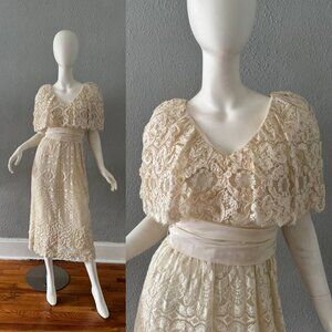 Vintage 80s Off-White Lace Shawl MORTON MYLES Prairie Boho Wedding Dress XS
